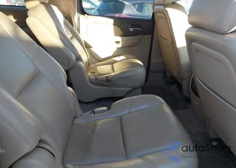 2013 Chevrolet Suburban 1500 Ltz from USA, damaged, VIN 1GNSKKE7XDR105979